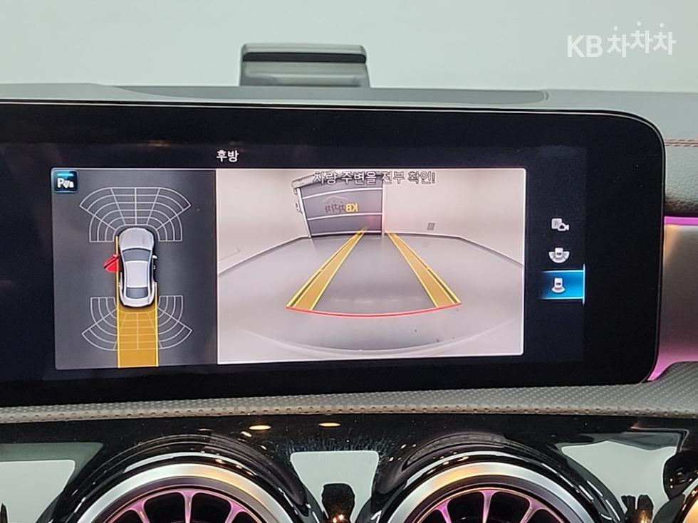 Mercedes CLA фото 14