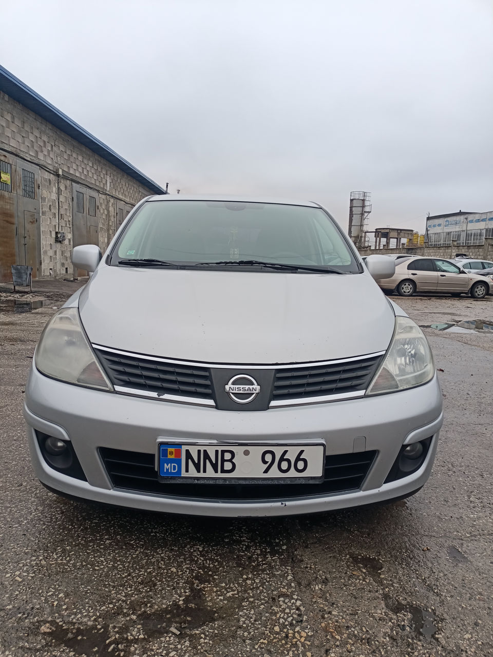 Nissan Tiida