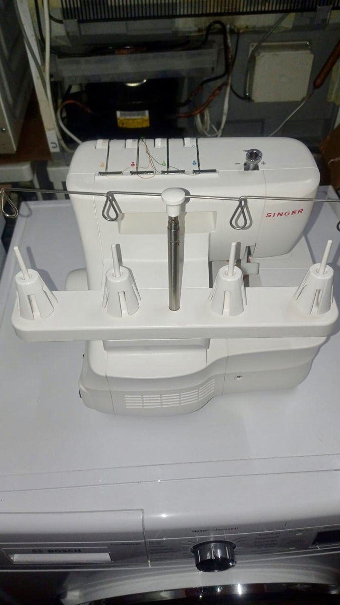 Новый оверлок Singer S14-78 из Германии ! фото 8