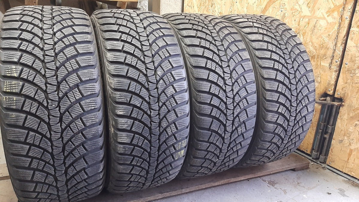 215 55 r17 Continental
