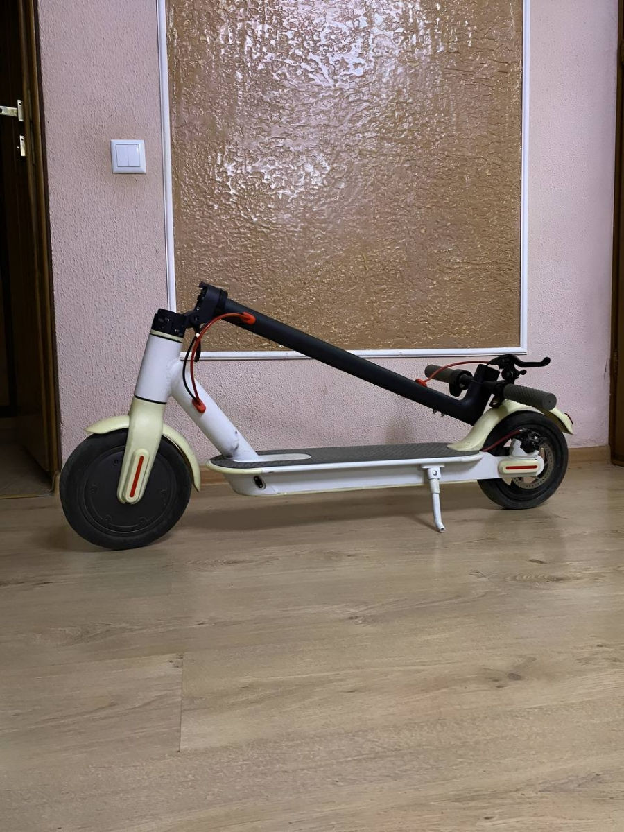 Продам электросамокат