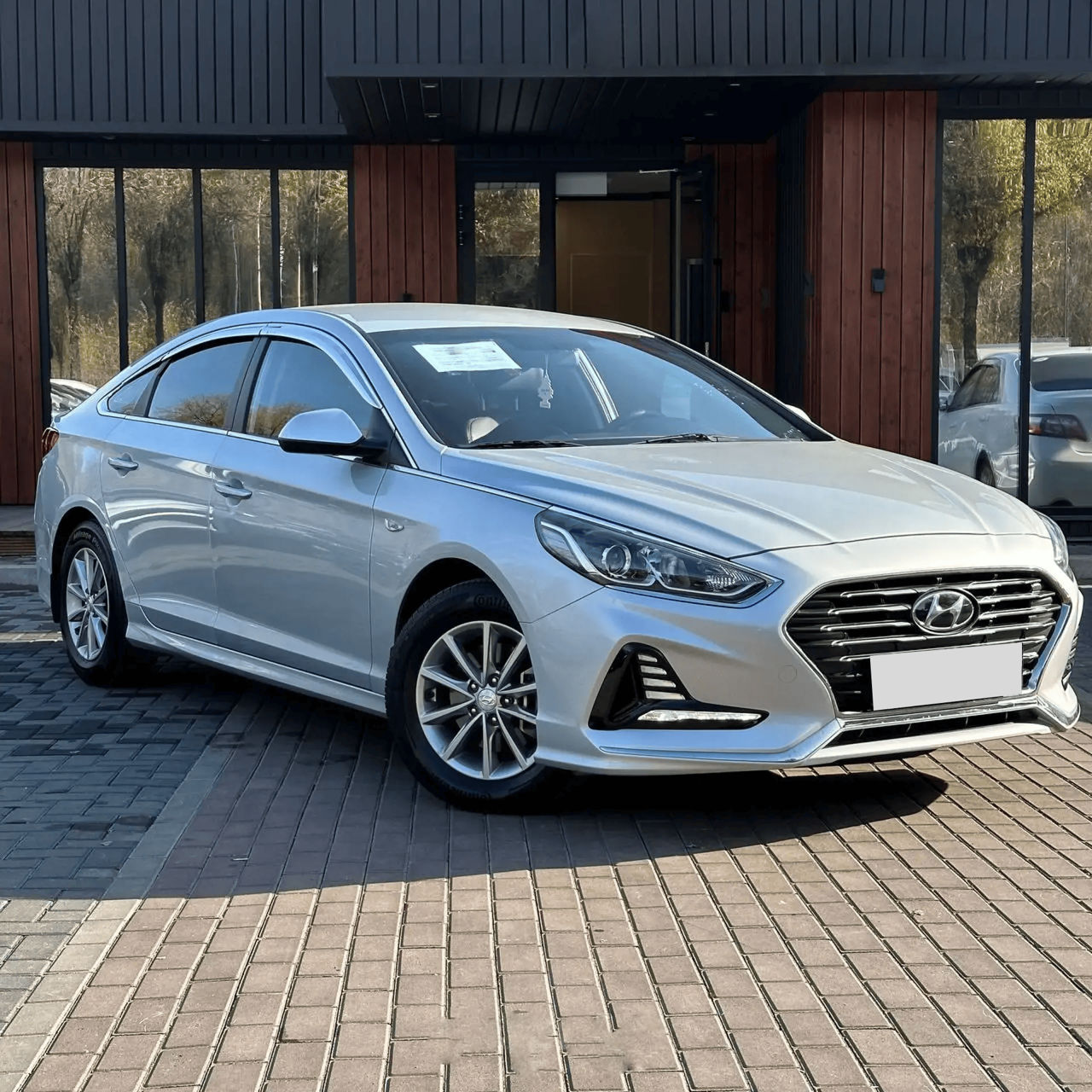 Hyundai Sonata foto 2