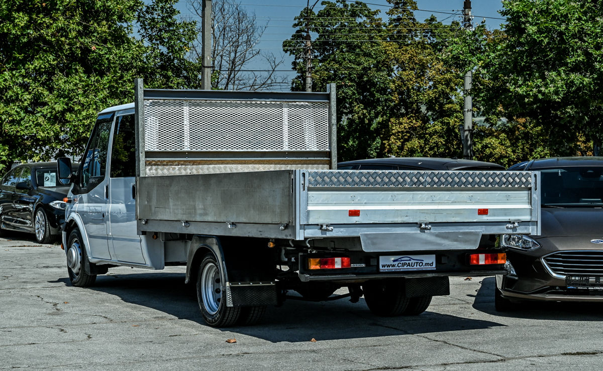 Ford Transit foto 1