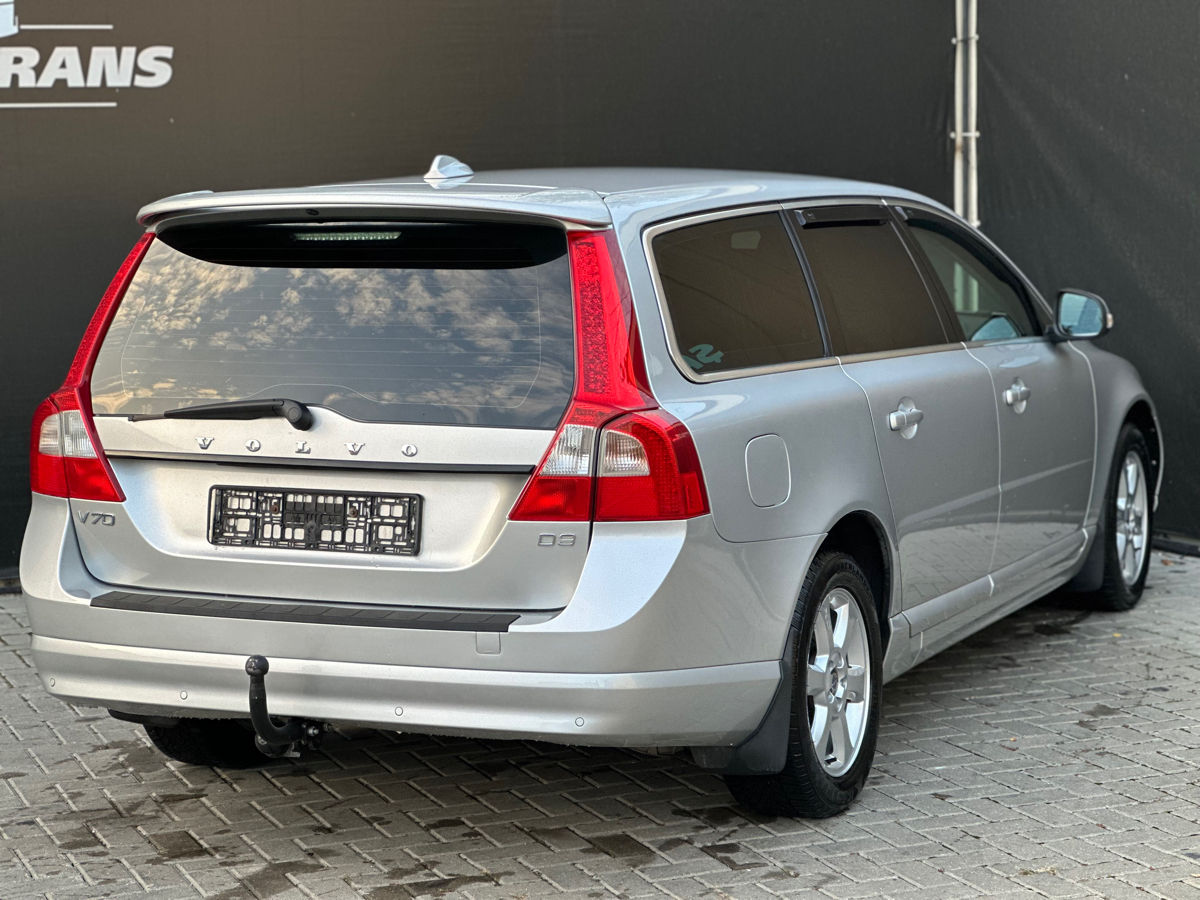 Volvo V70 foto 3