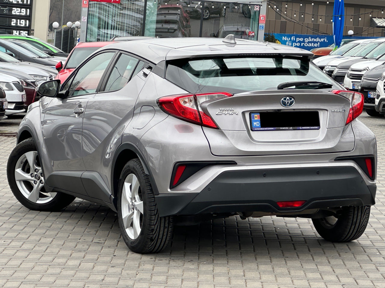 Toyota C-HR foto 4