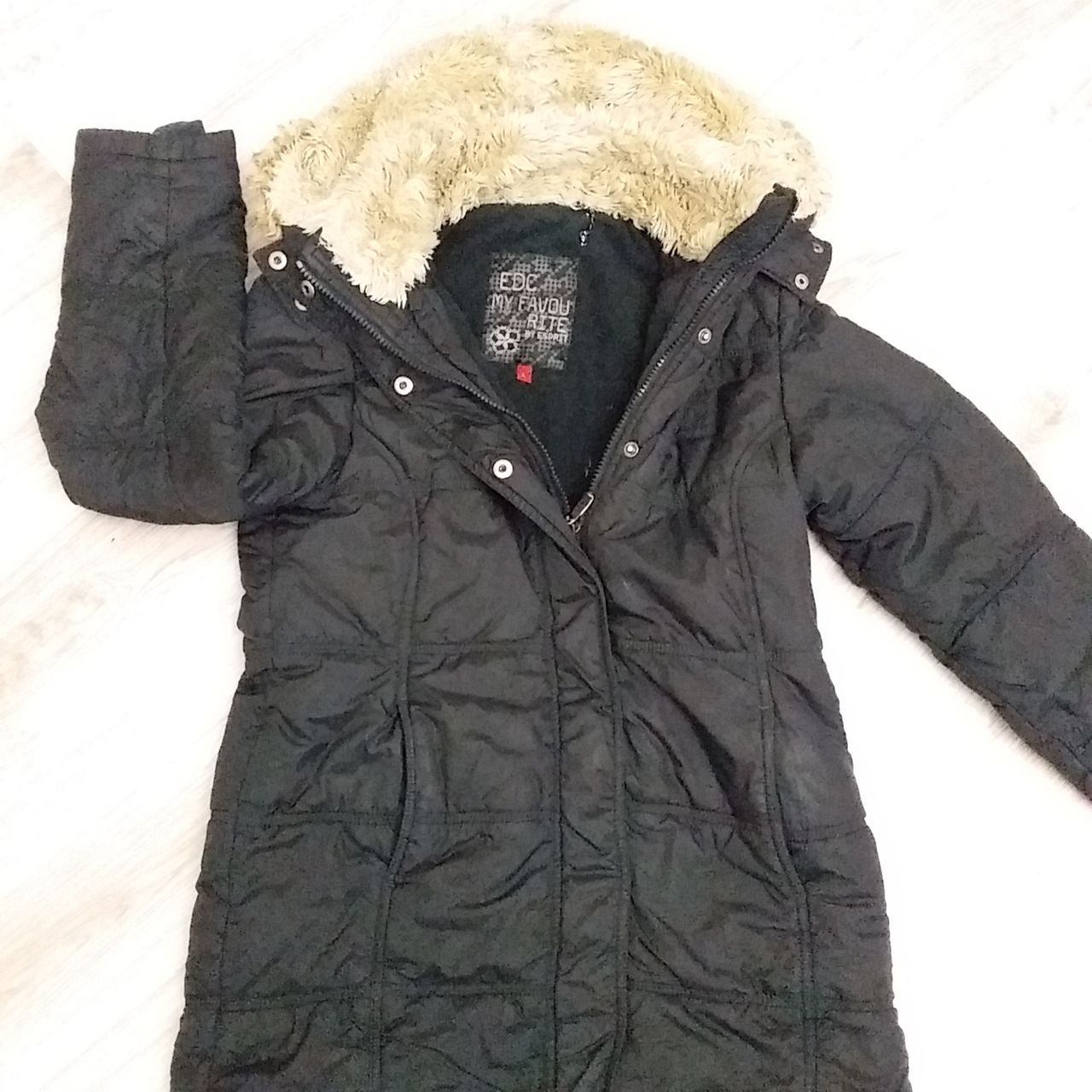 Продам куртку