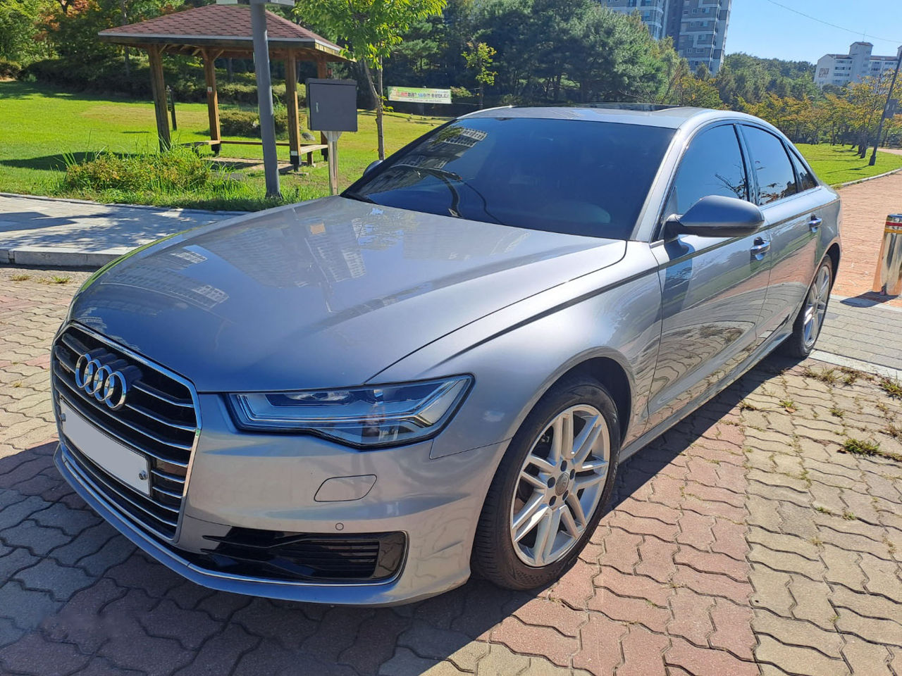 Audi A6 foto 0