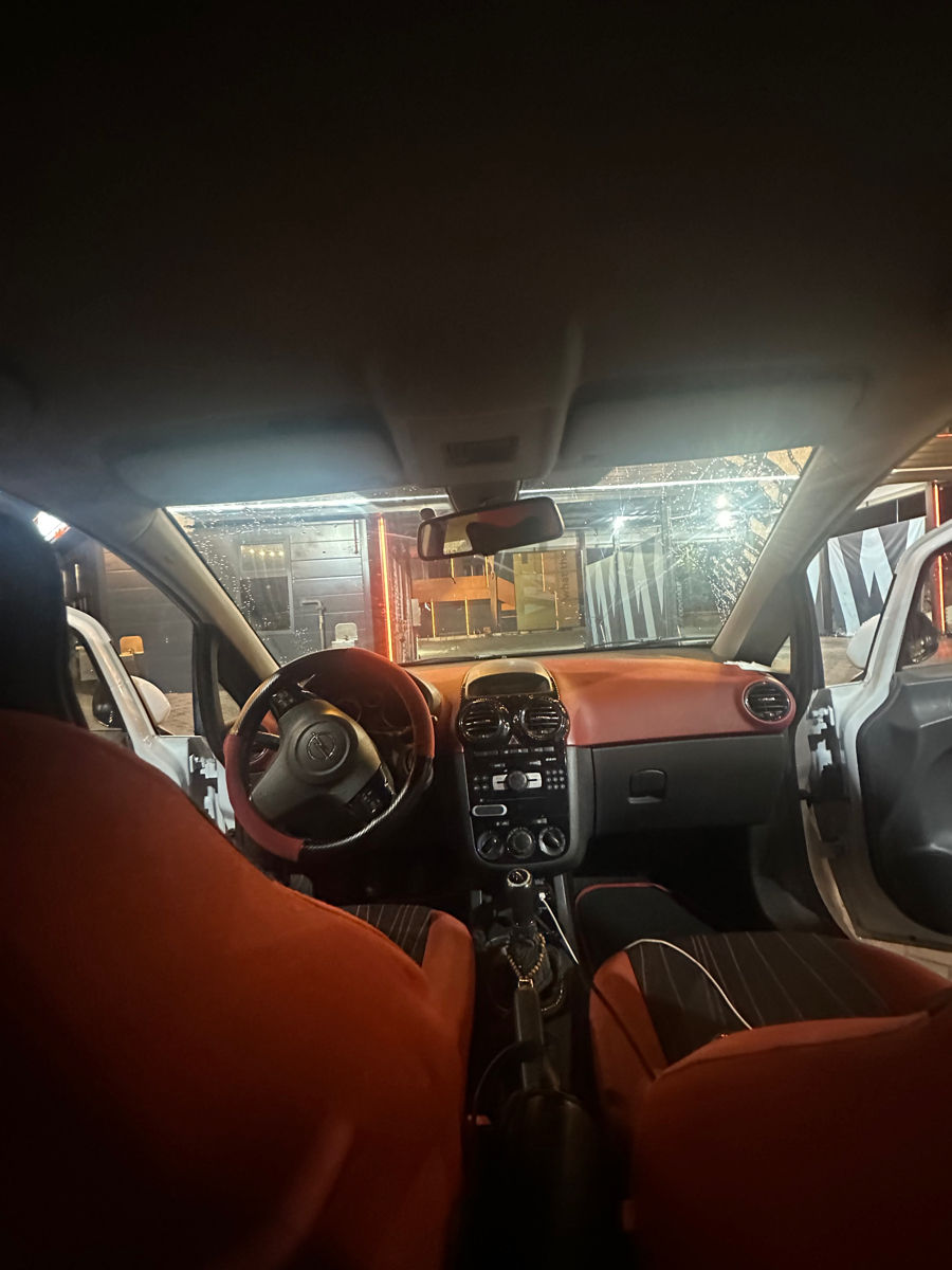 Opel Corsa фото 5