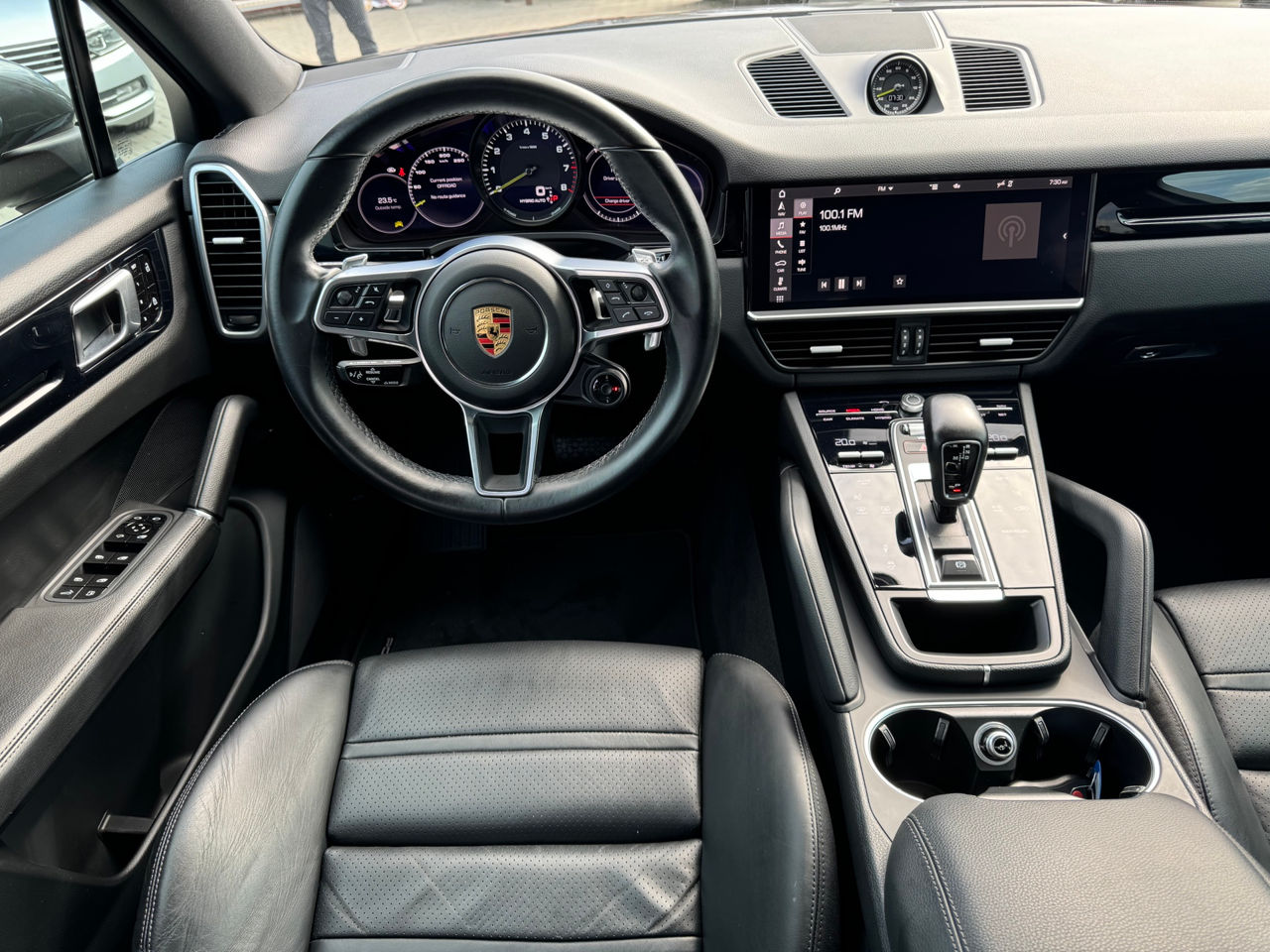 Porsche Cayenne Coupe foto 10