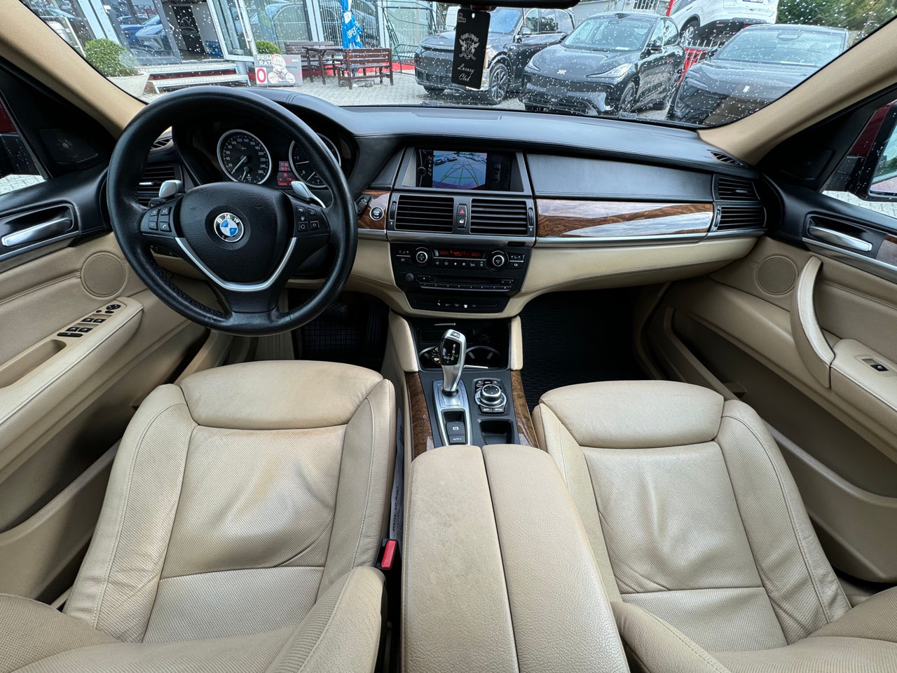 BMW X6 фото 8