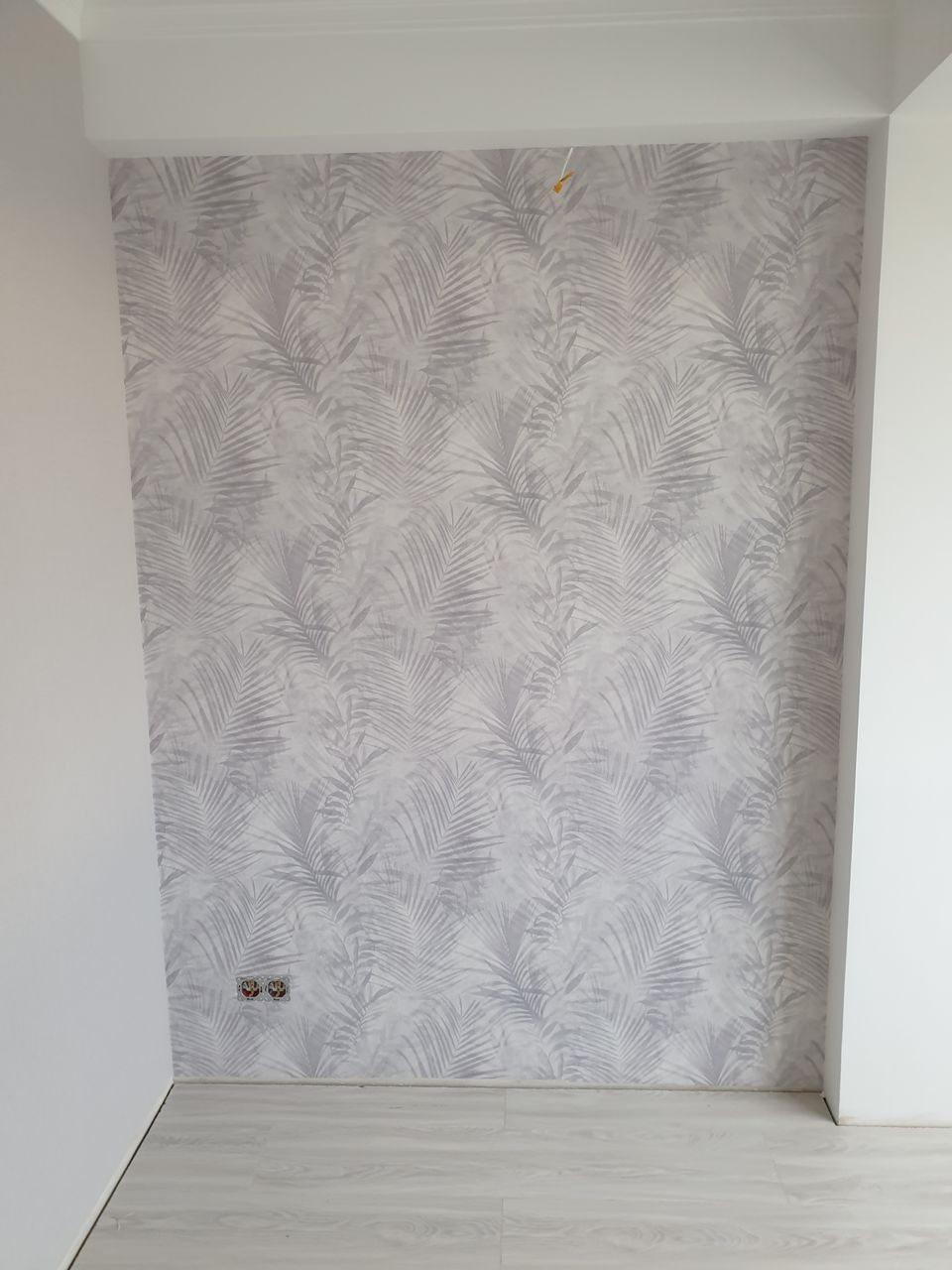 Încleem tapete foto 4