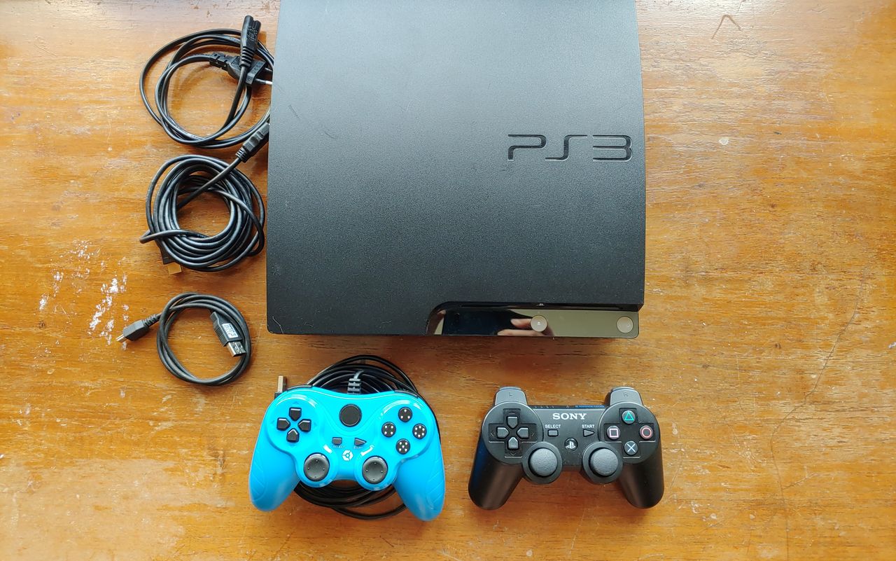 Версия прошивки ps3. Разница дисков для прошитой и не прошитой ps2. Ps4 прошитая купить авито. Есть ли игра брикрикс на прошитой ps3.