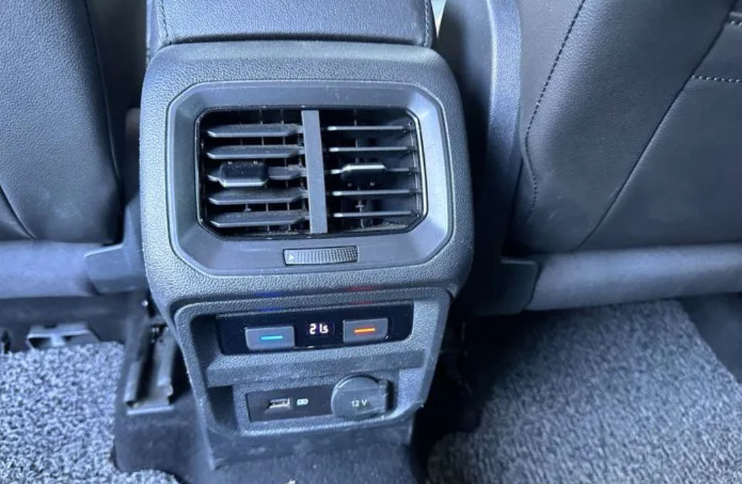Volkswagen Tiguan foto 5