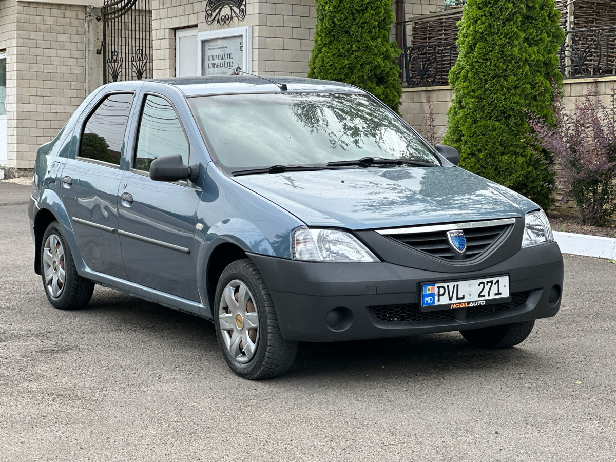 Dacia Logan foto 0