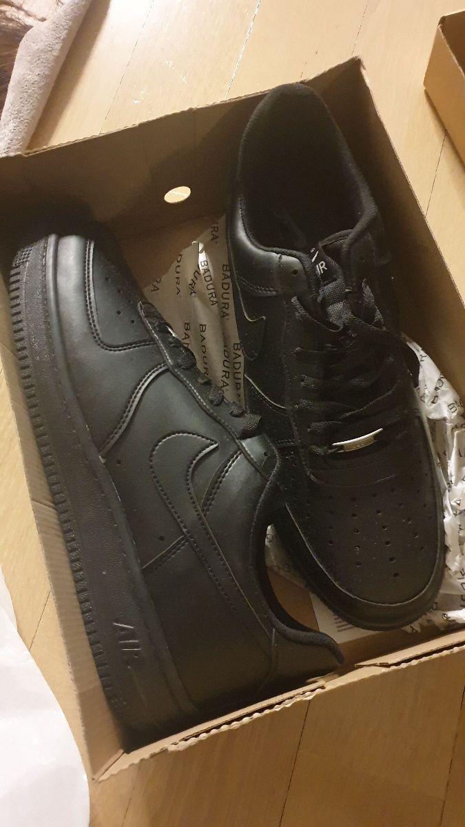 Pantofi negri Nike noi 46 marimea фото 2