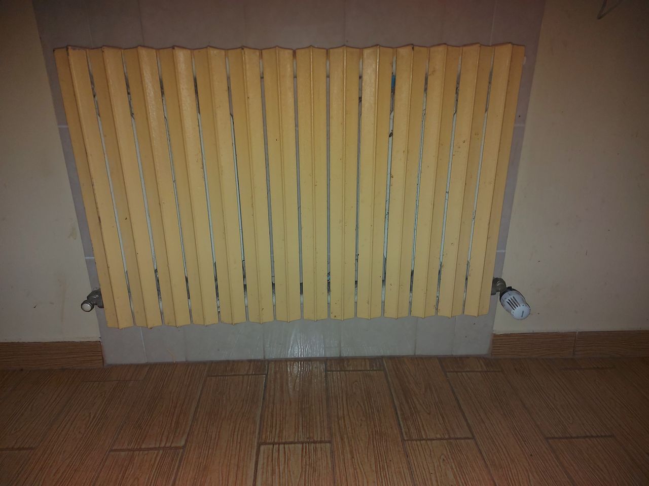 Продам чугунные батареи б/у, в отличном состоянии,160 ле