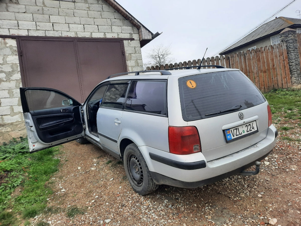 Volkswagen Passat foto 2