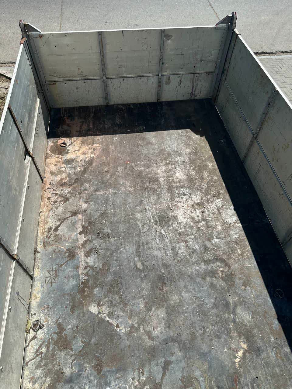 Servicii debarasare gunoi cu hamali foto 1