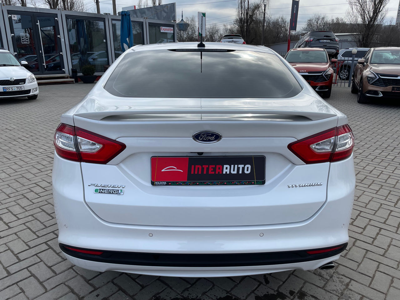 Ford Fusion foto 4