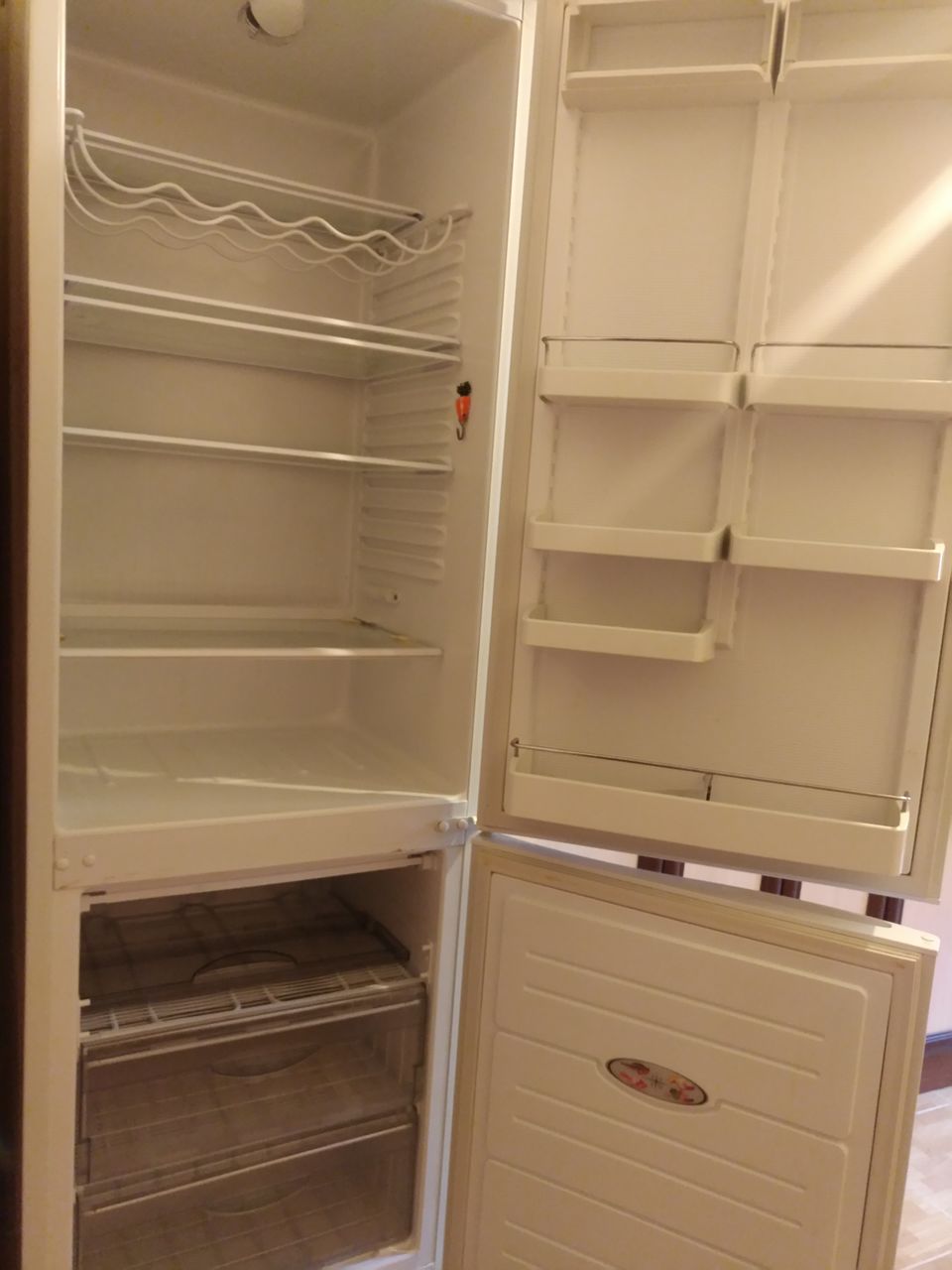 Холодильник Атлант 2х камерный 2х компрессорный