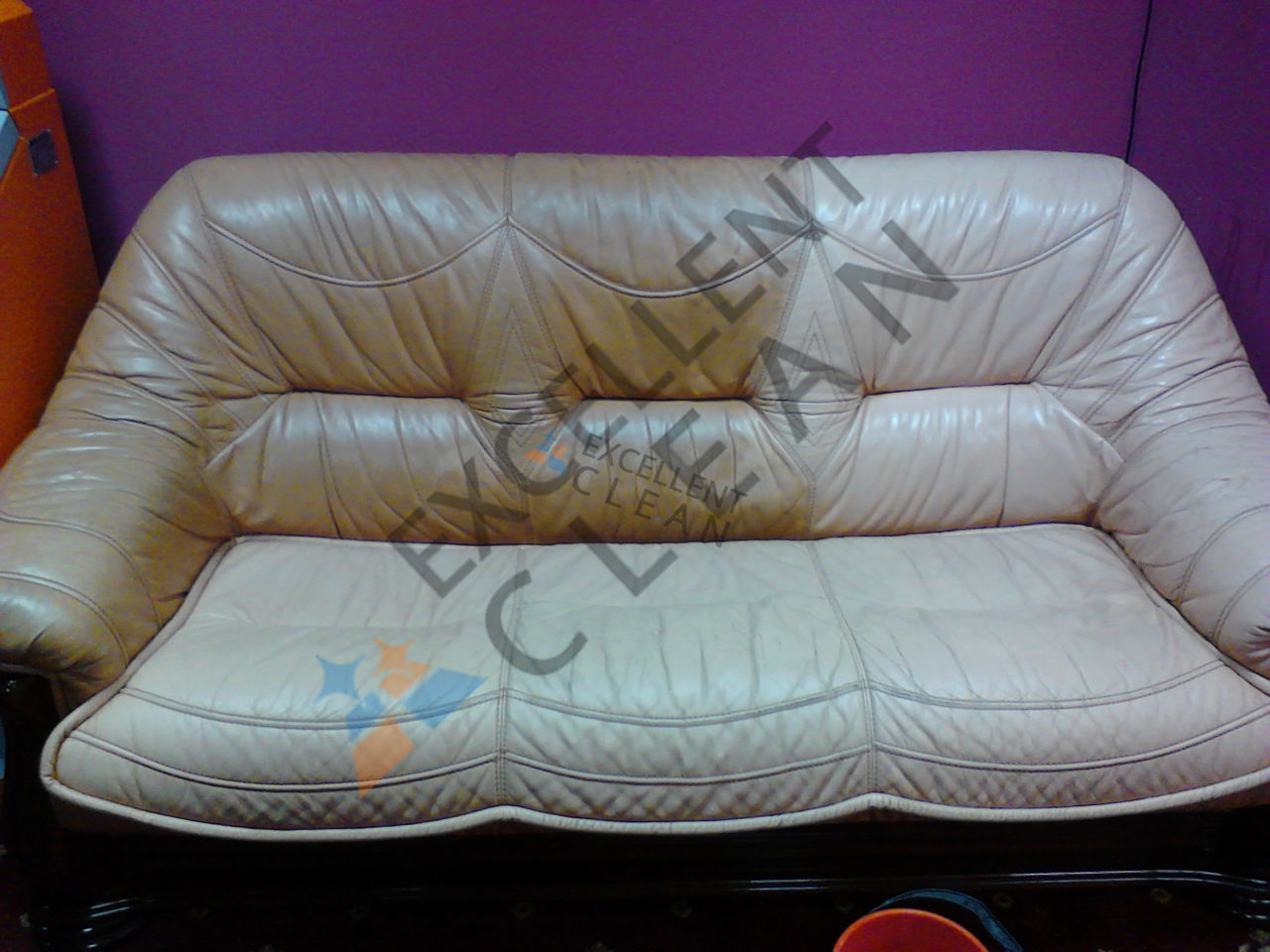 Curățarea profesională a canapelelor din piele! foto 2