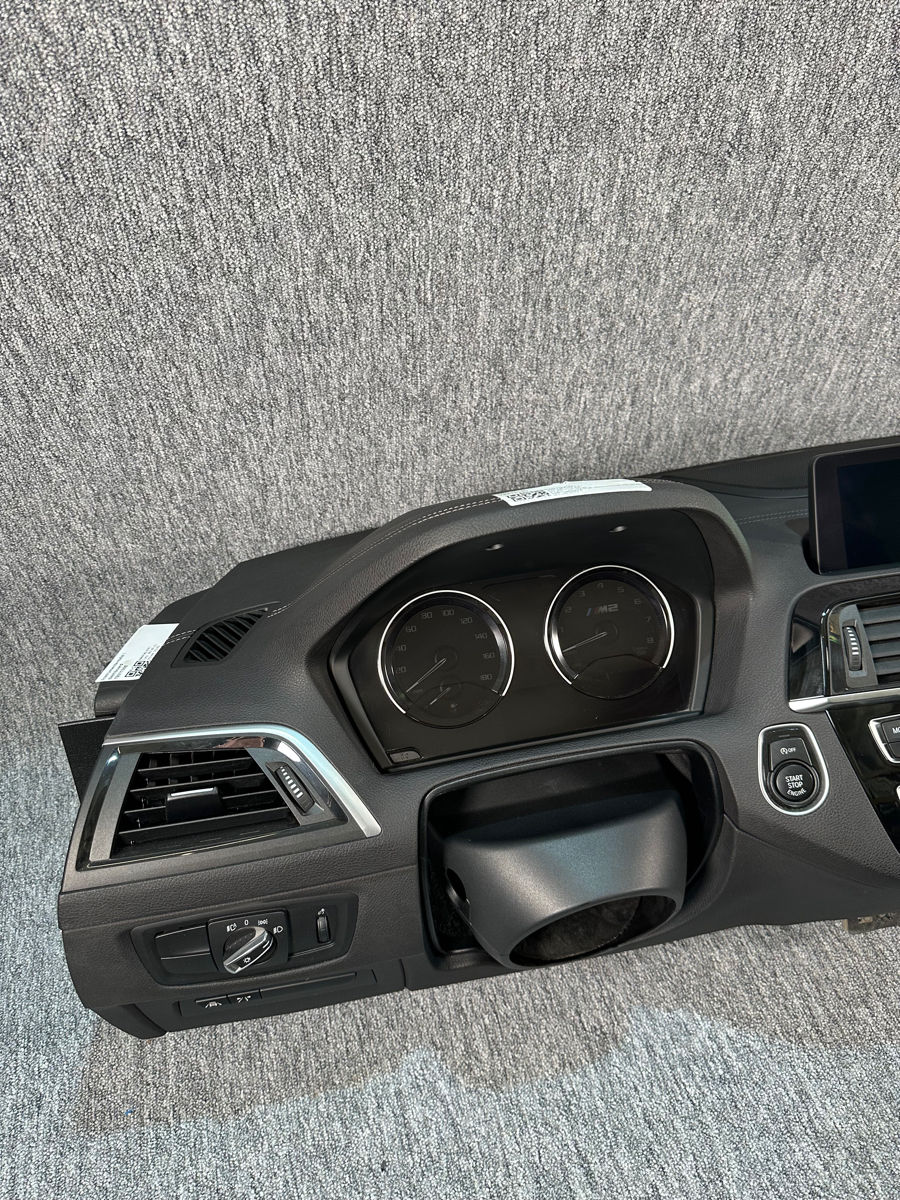 Plansa bord BMW F87 M2 F22 F23 foto 0