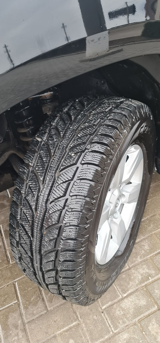 Toyota Land Cruiser Prado фото 4