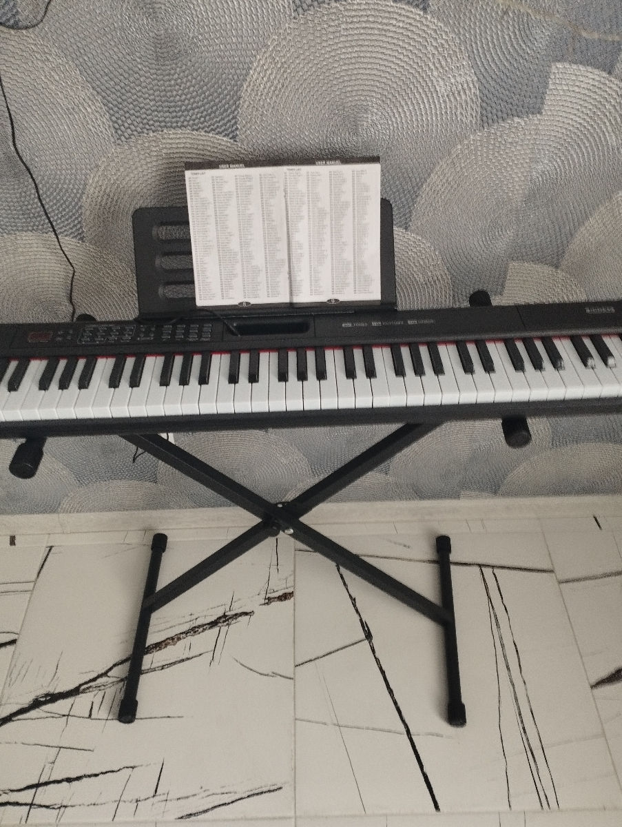 Sintetizator, pianina electronica starea noua. foto 3