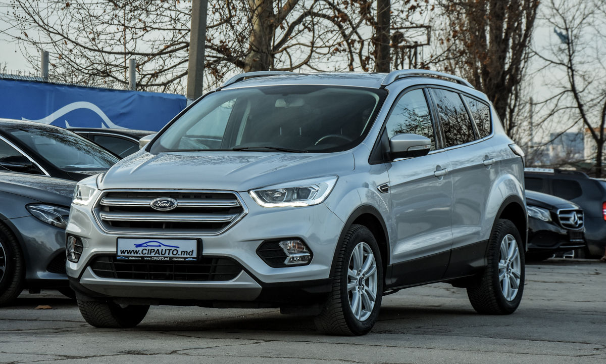 Ford Kuga foto 4