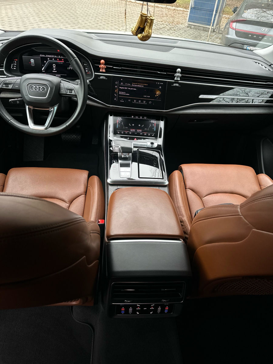 Audi Q8 фото 4
