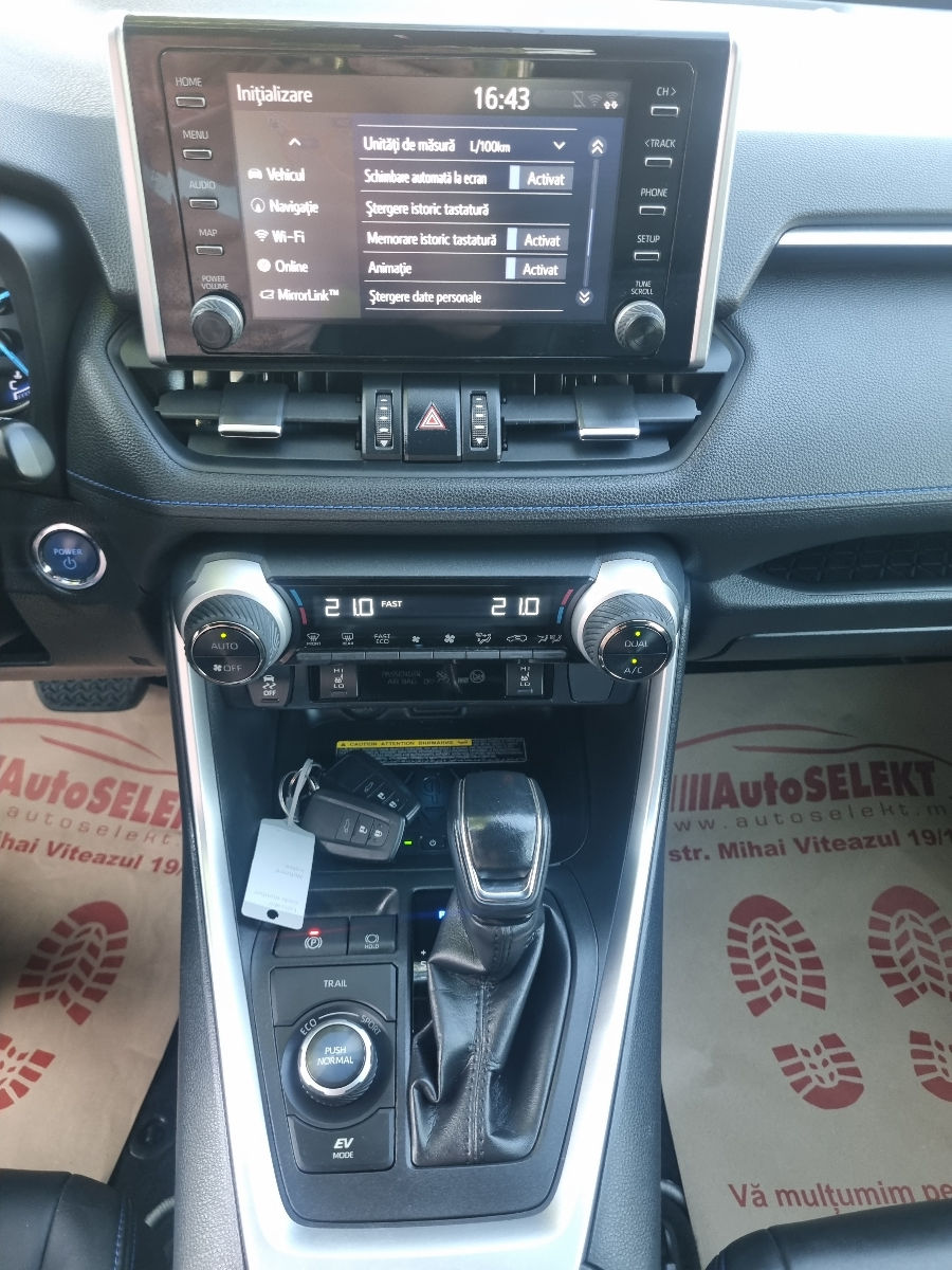 Toyota Rav 4 2019 photo 13