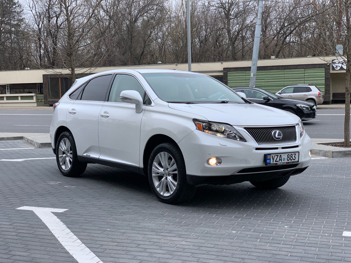 Lexus RX Series фото 5