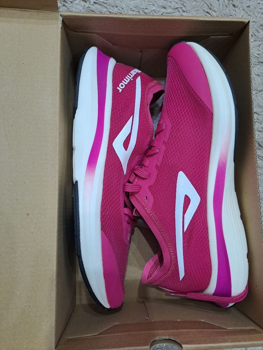 Adidași m . 38.5 ;.41,Karrimor фото 2