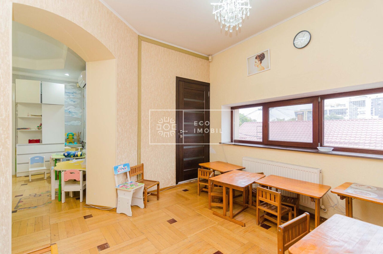 Vânzare, oficiu, Centru, str. București, 160 m.p., 320000€ foto 13