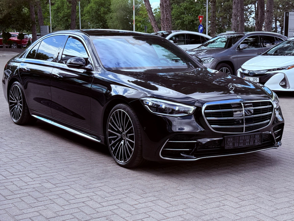 Mercedes S-Class