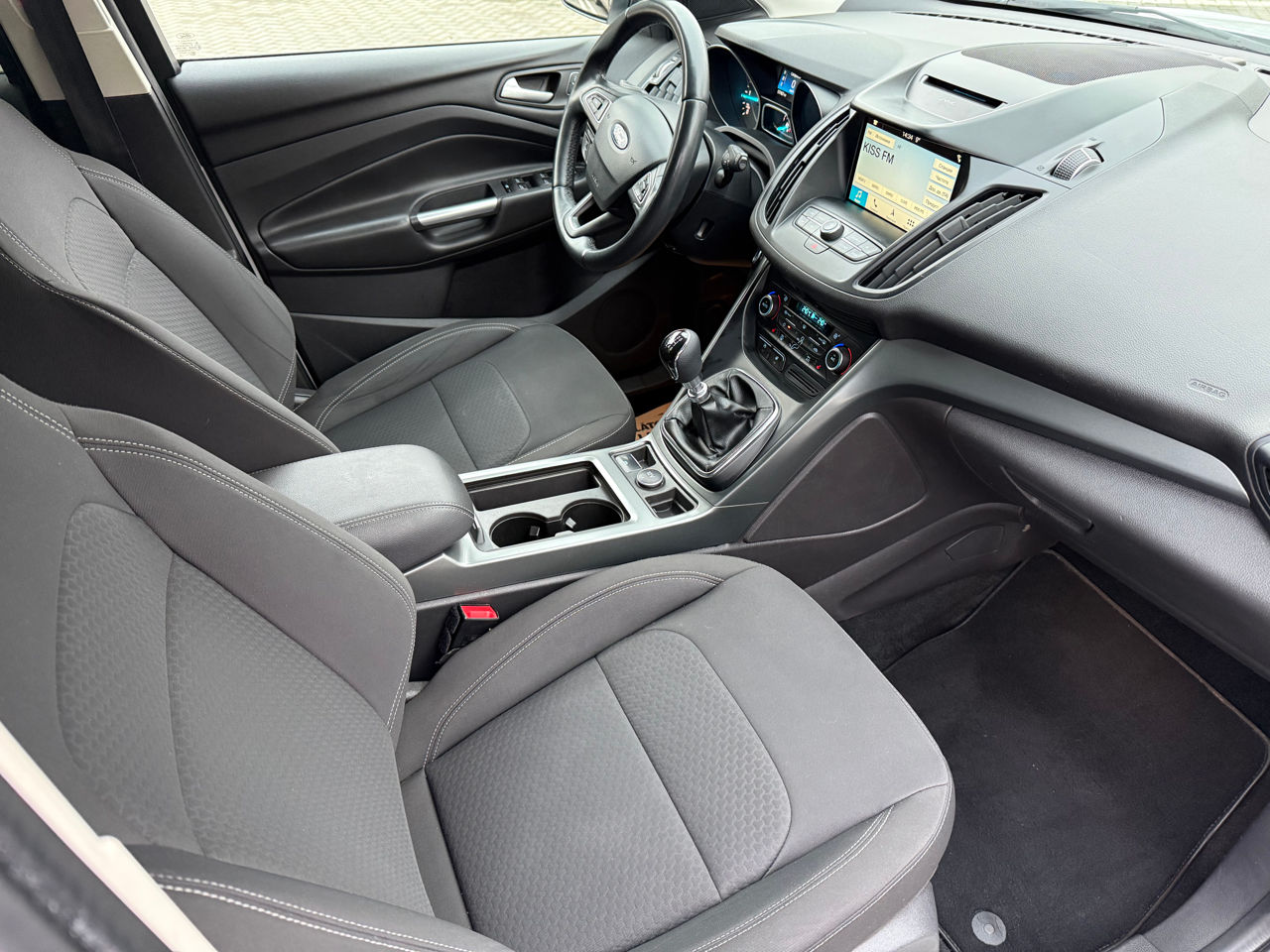 Ford Kuga фото 6
