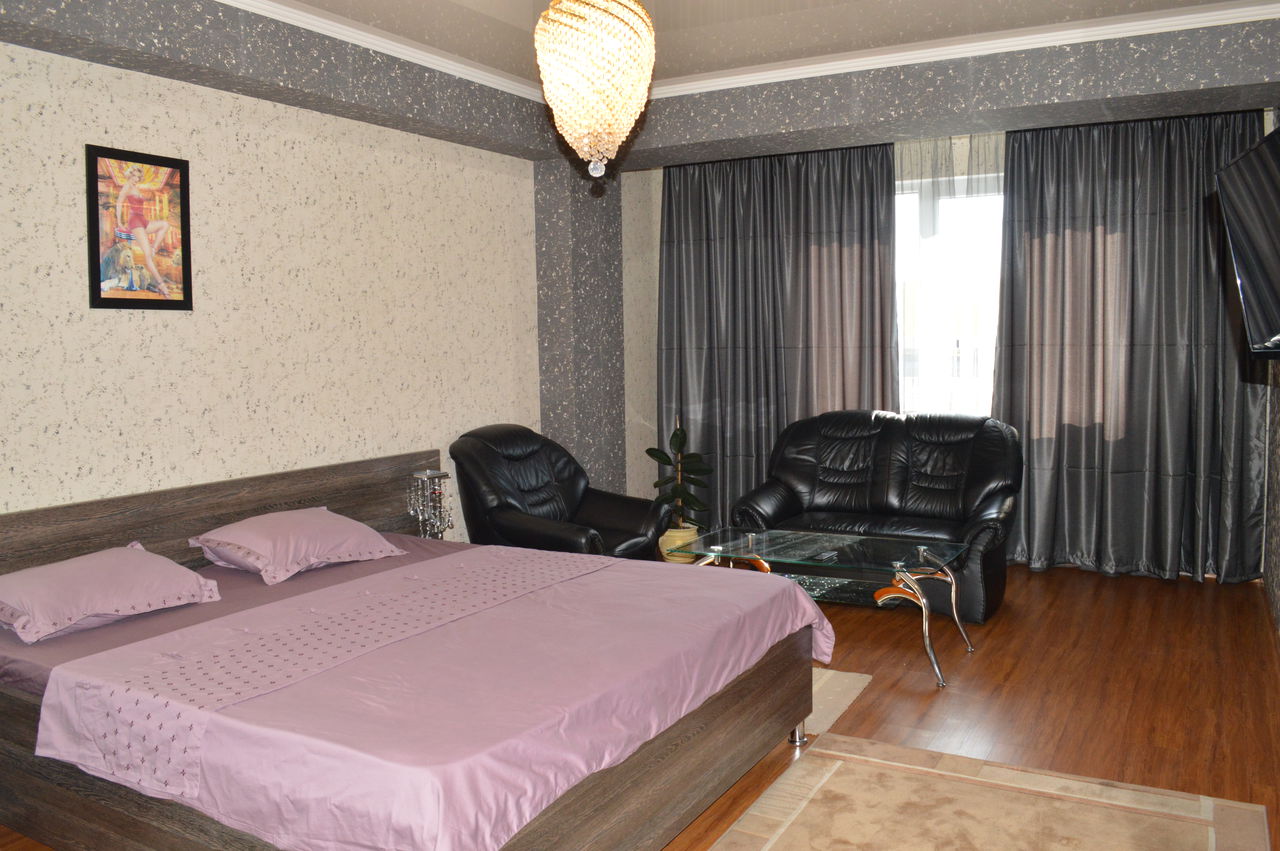 Apartament cu 1 cameră, 40 m², Centru, Chișinău foto 2