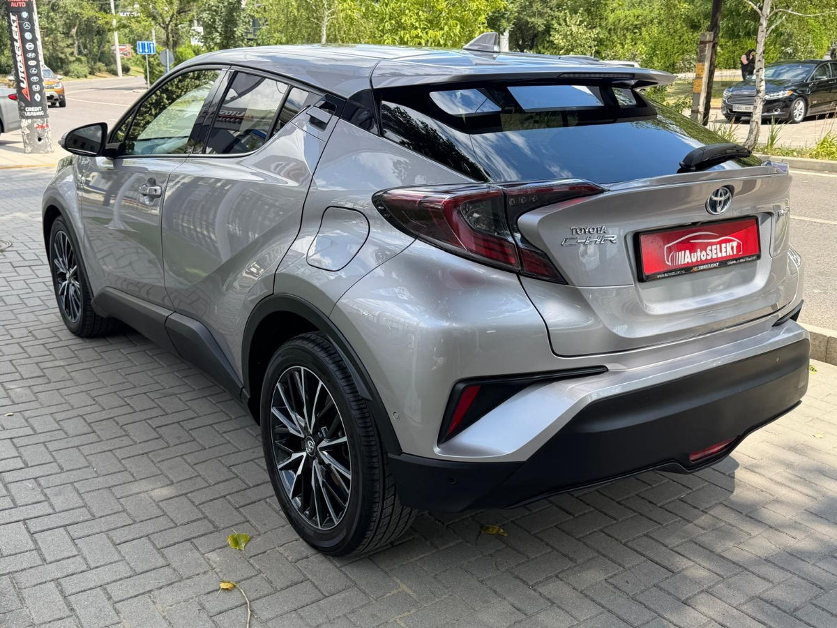 Toyota C-HR 2019 photo 5