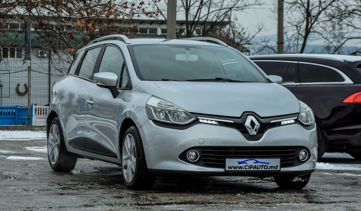 Renault Clio foto 1