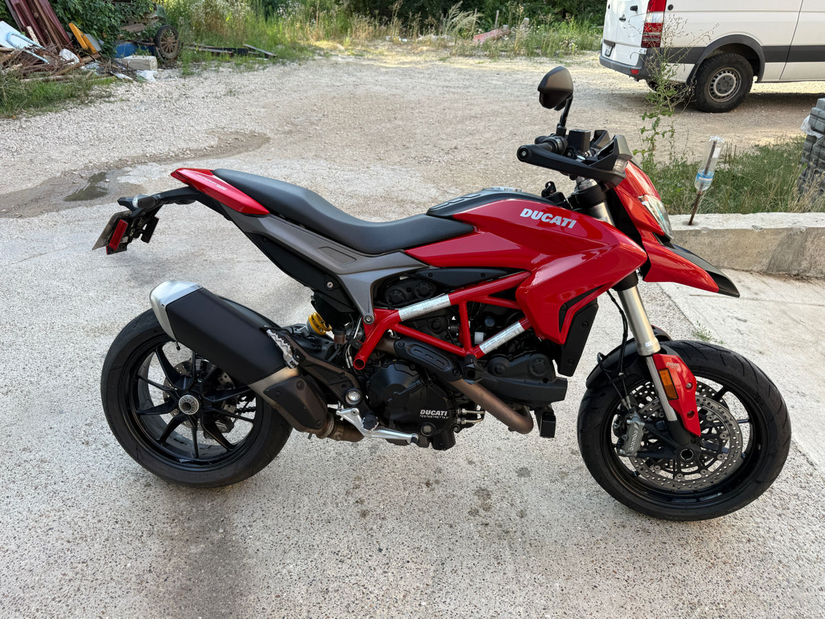 DucatiHypermotard939