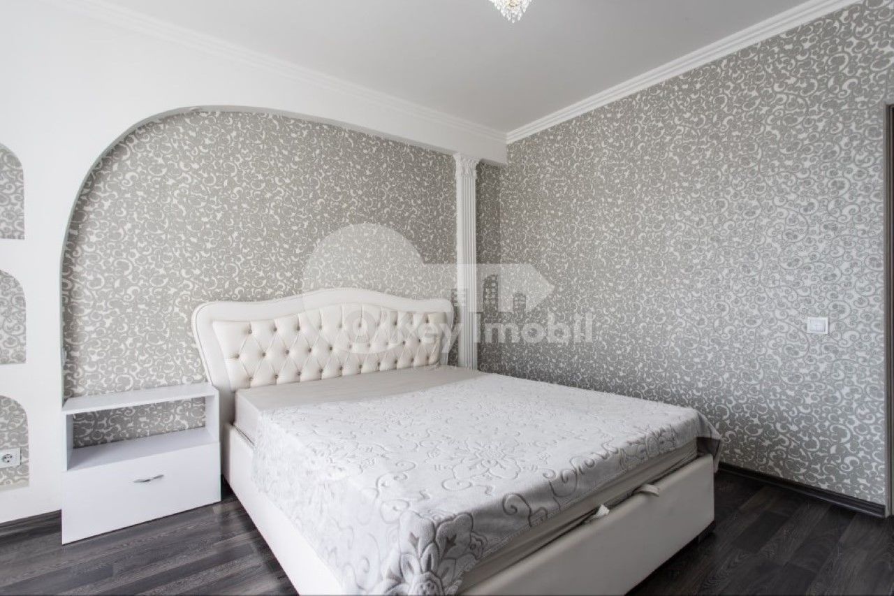 Apartament cu 2 camere, 50 m², Centru, Chișinău foto 3