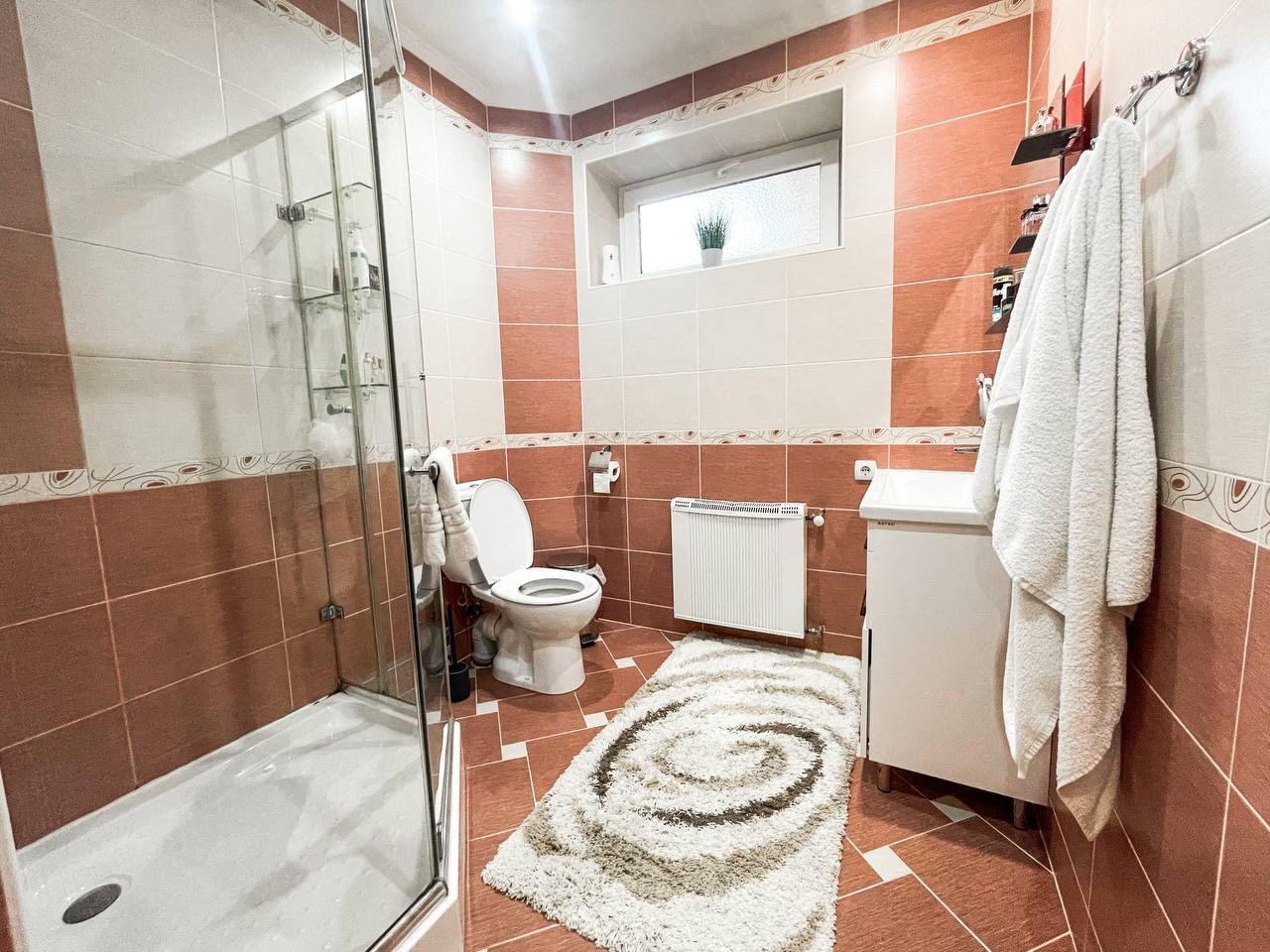 Apartament cu 1 cameră, 70 m², Botanica, Chișinău foto 0