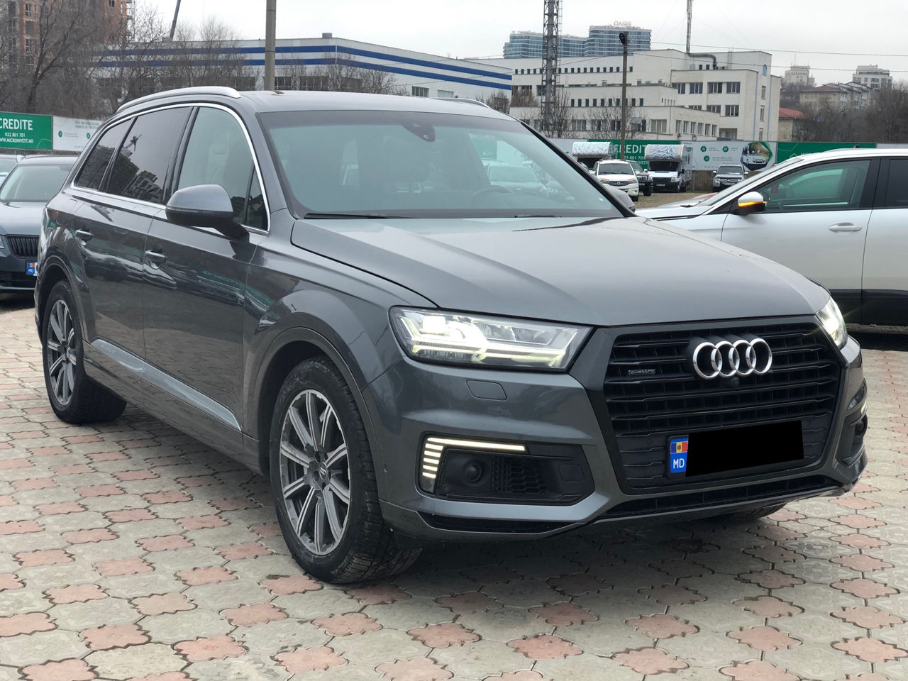 Audi Q7 e-tron foto 3