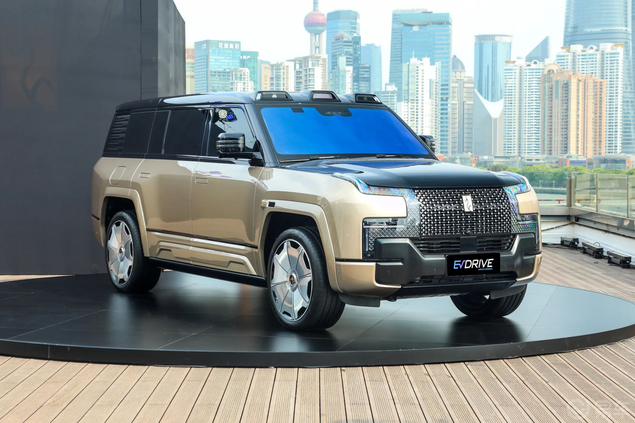 Byd Yangwang U8 фото 4