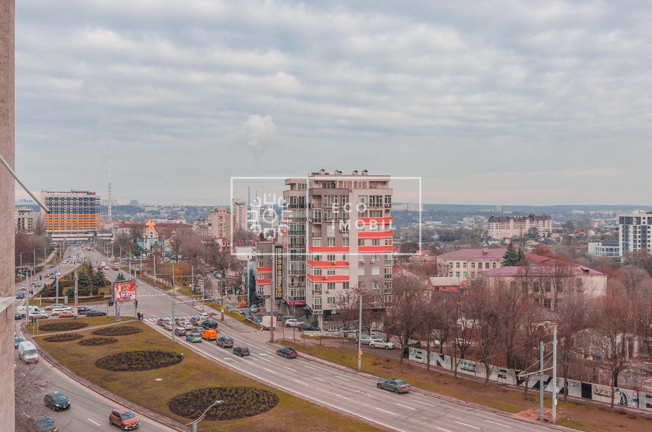 Apartament cu 4 camere, 110 m², Centru, Chișinău foto 8