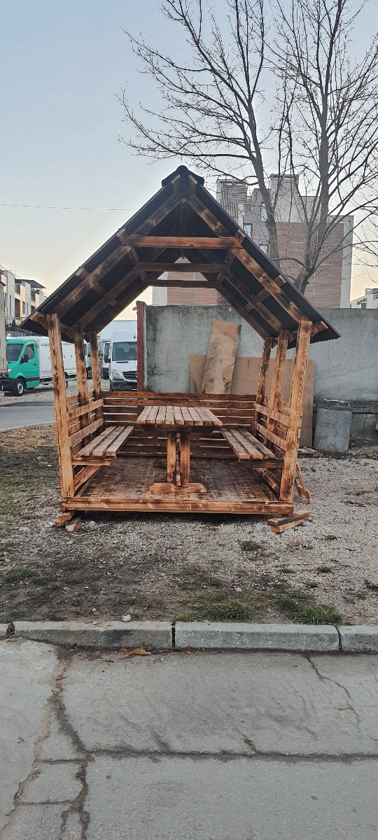 Reduceri - Foișor din lemn pentru grătar la 8 -12 persoane. Беседка барбекю в сборе Скидка !!! foto 1