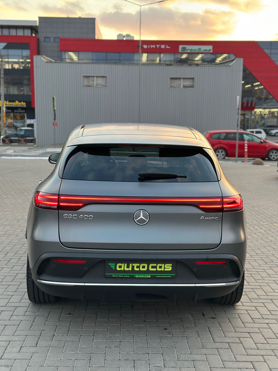 Mercedes EQC foto 4