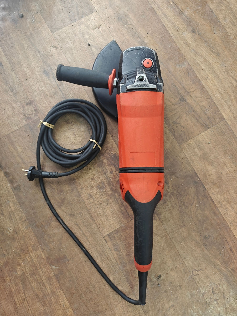 Hilti 230 foto 4