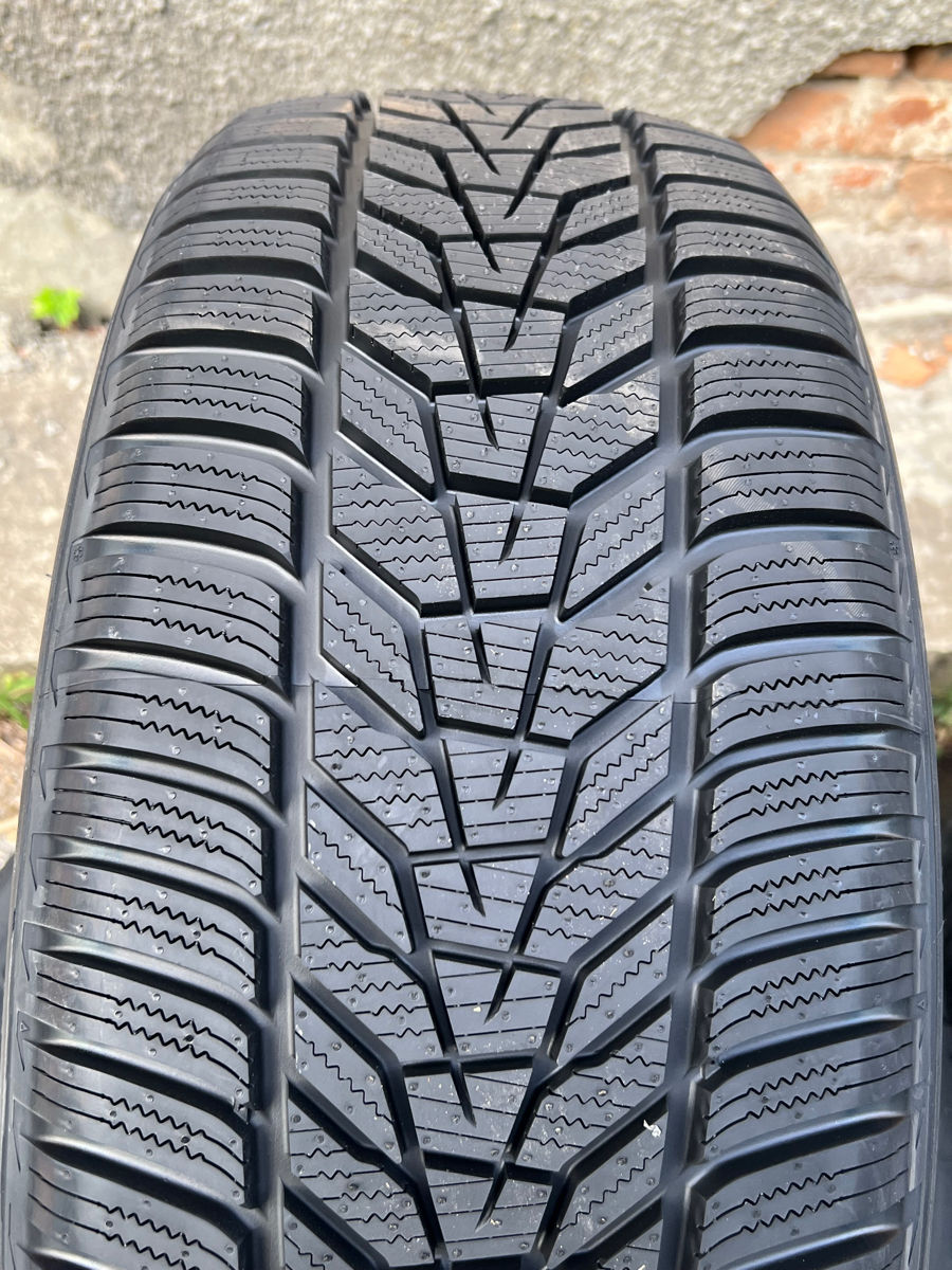 235/55 R18 Hankook Icept Evo3/ Доставка, livrare toata Moldova 2024 foto 2