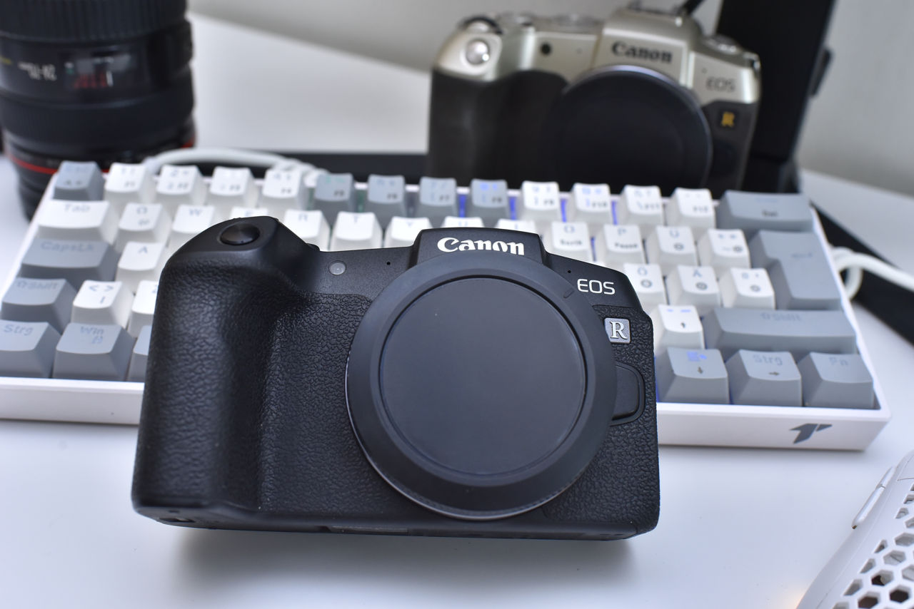 Canon RP Body foto 0